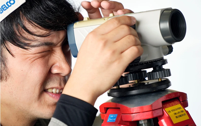 機械系競技の測量の写真